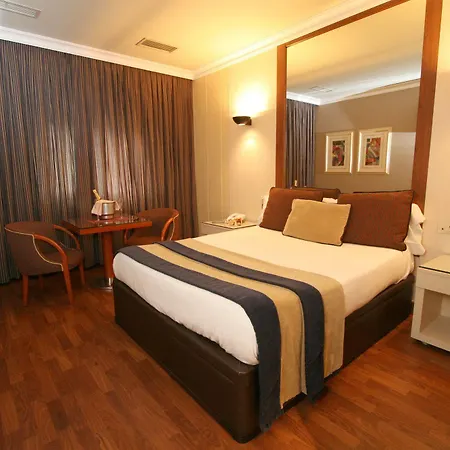Motel Aeropuerto 2*